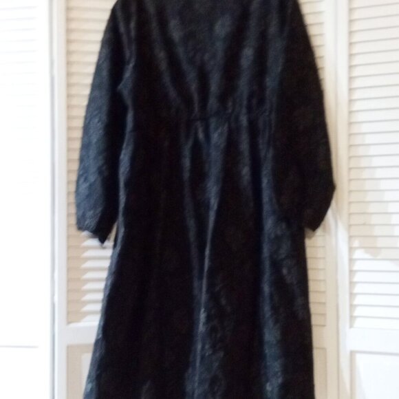 NWT Plus Size 26 Black Brocade Floral Print Dress - Picture 5 of 6